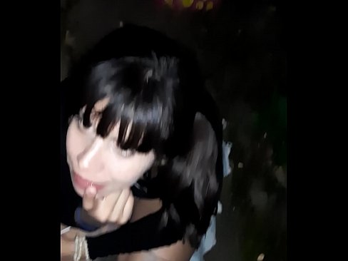 ❤️ Pe stradă penisul umflat în schimbul unor bomboane ❌  at us ro.mrvideospornogratis.ru ❤